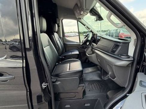 New 2026 Ford Transit 150 148 Medium Roof RWD image 6
