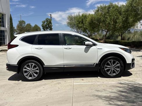 Used 2021 Honda CR-V Touring image 2