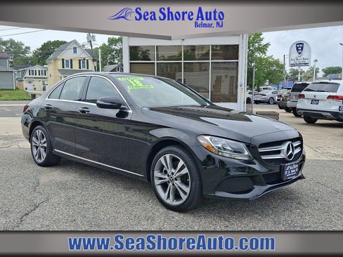 Used 2018 Mercedes-Benz C 300 4MATIC Sedan image 1
