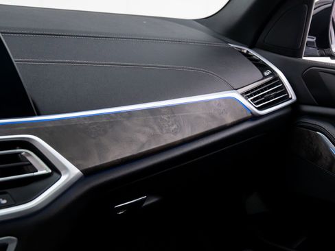 Used 2023 BMW X5 xDrive45e w/ Climate Comfort Package image 29