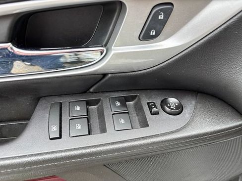 Used 2016 GMC Terrain SLT w/ Open Road Package FWD image 27