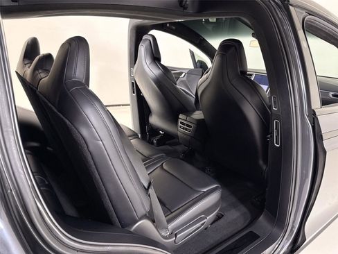 Used 2018 Tesla Model X 100D AWD/4WD image 21