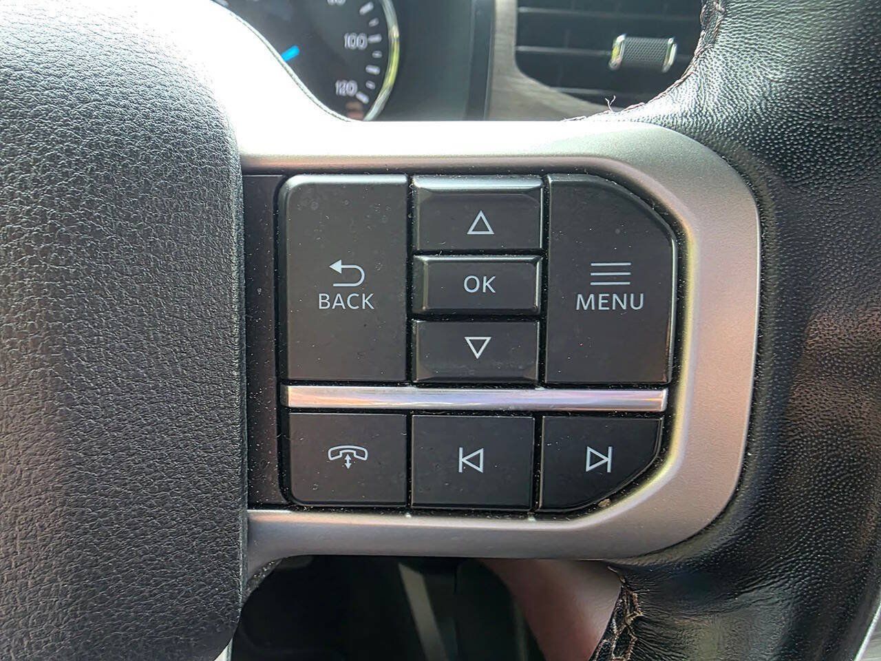 Used 2023 Ford Expedition Limited AWD/4WD image 22