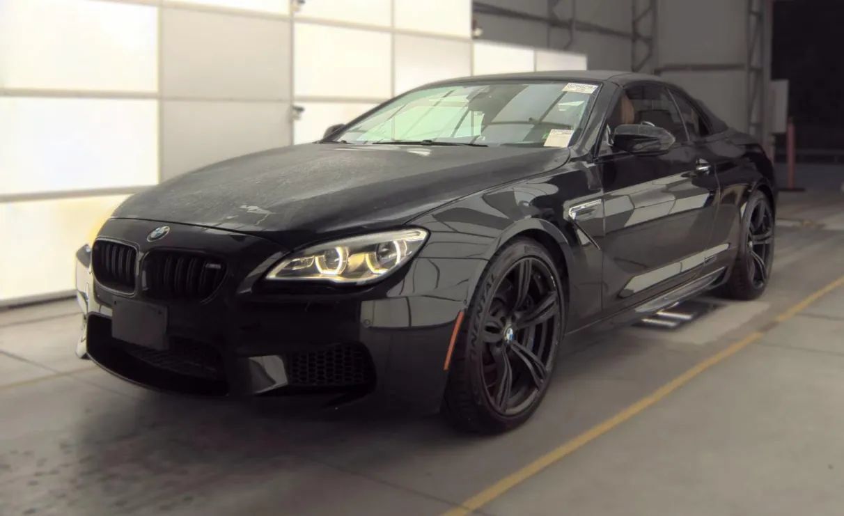 Used 2016 BMW M6 Convertible RWD image 1