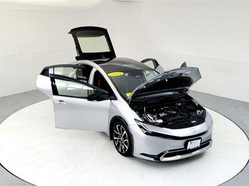 Used 2024 Toyota Prius Prime image 21
