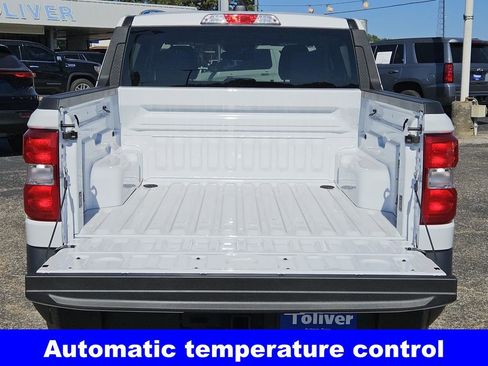 New 2025 Ford Maverick XLT image 10