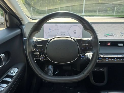 Used 2024 Hyundai Ioniq 5 SEL RWD image 19
