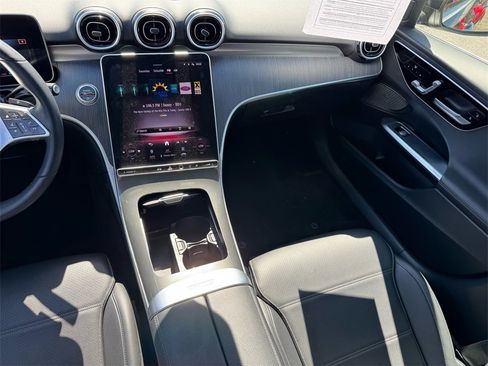 Used 2022 Mercedes-Benz C 300 C 300 image 16