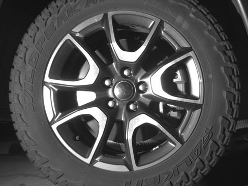 Used 2025 Jeep Compass Trailhawk AWD/4WD image 13