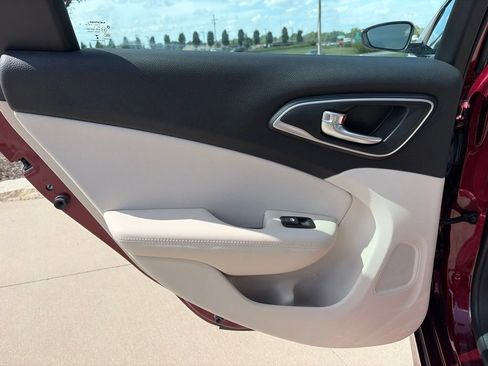 Used 2015 Chrysler 200 Limited w/ Convenience Group FWD image 35