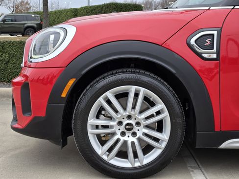 Used 2024 MINI Cooper Countryman S w/ Storage Package image 11