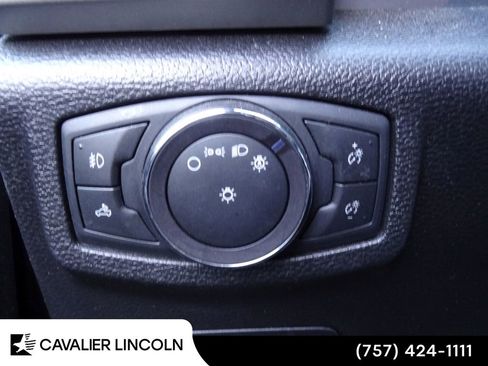 Used 2019 Ford F150 Lariat AWD/4WD image 12