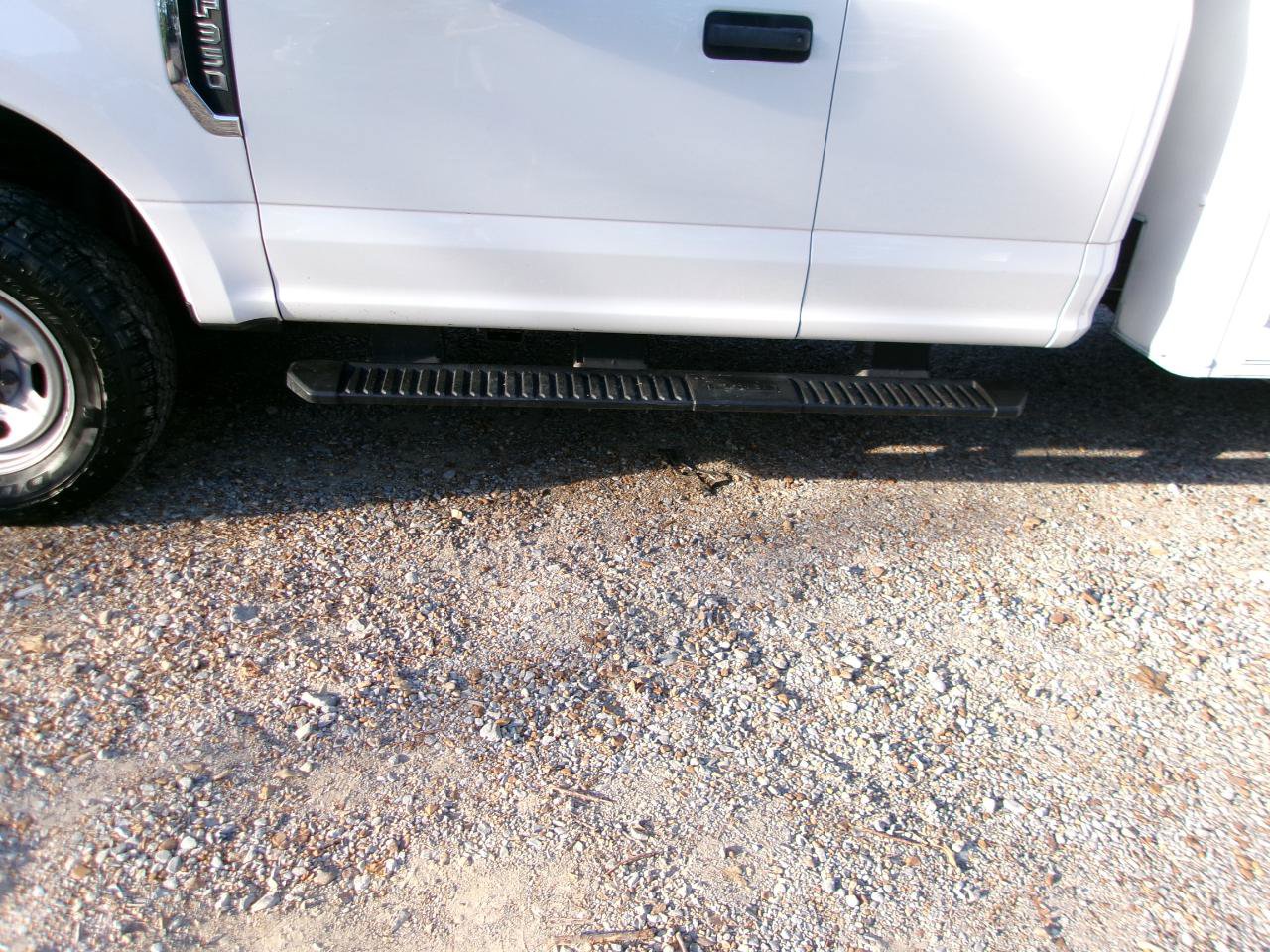 Used 2019 Ford F350 XL w/ Power Equipment Group AWD/4WD image 17
