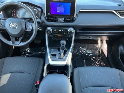 Certified 2025 Toyota RAV4 XLE AWD/4WD image 18