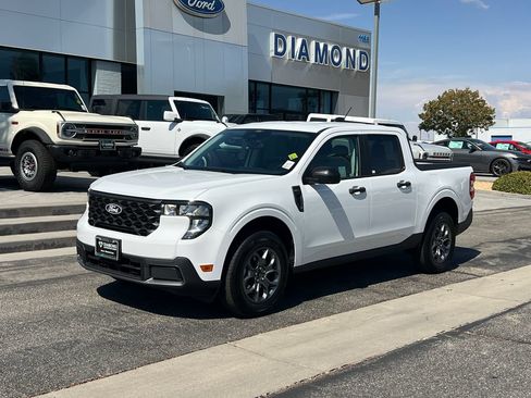 New 2026 Ford Maverick XLT FWD image 2