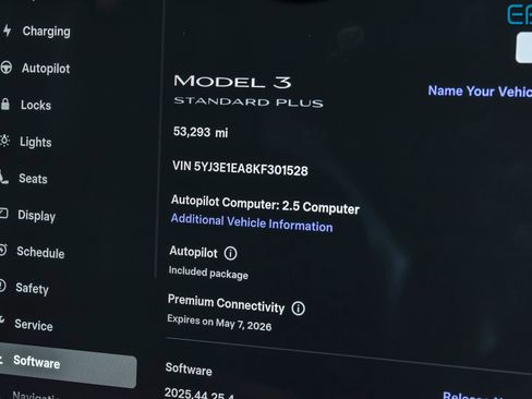 Used 2019 Tesla Model 3 Standard Range Plus image 24