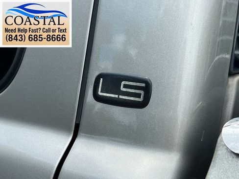 Used 2001 Chevrolet Silverado 2500 LS RWD image 25