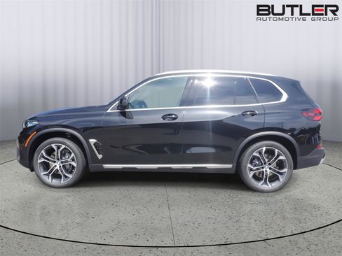 New 2026 BMW X5 sDrive40i w/ Climate Comfort Package RWD image 3
