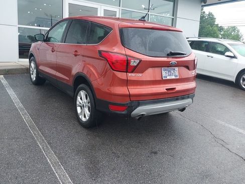 Used 2019 Ford Escape SE AWD/4WD image 4