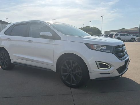Used 2015 Ford Edge Sport w/ Equipment Group 401A AWD/4WD image 30