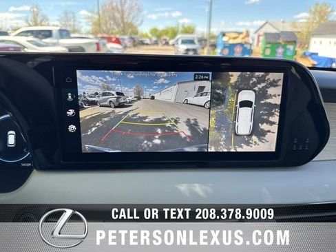 Used 2025 Hyundai Palisade Limited AWD/4WD image 18