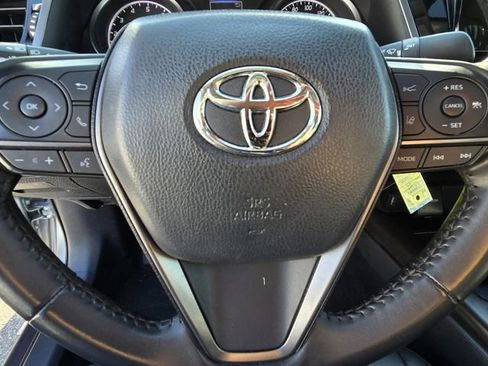 Used 2024 Toyota Camry SE image 20