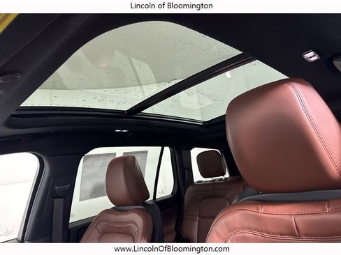 Certified 2025 Lincoln Aviator Reserve w/ Illumination Package image 55