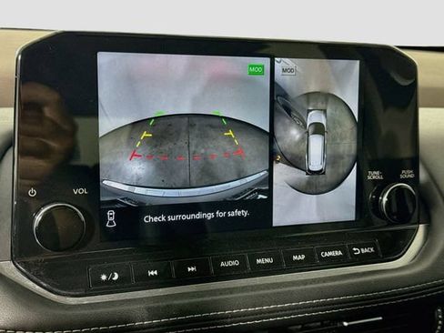 Used 2021 Nissan Rogue SL w/ Premium Package FWD image 14