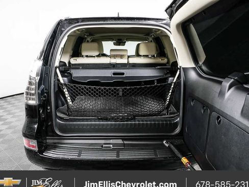 Used 2022 Lexus GX 460 Premium w/ Premium Plus Package image 31