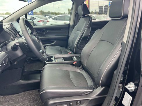 Used 2023 Honda Odyssey Elite image 21