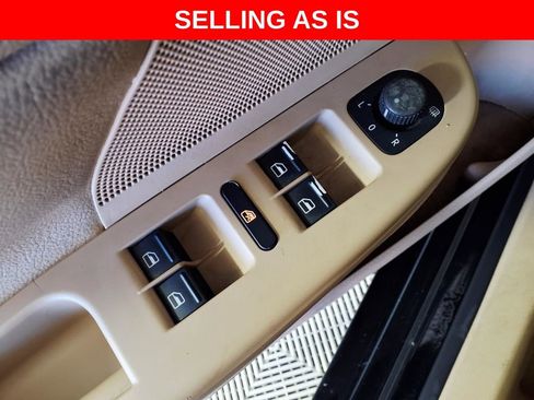 Used 2009 Volkswagen Jetta SE image 25