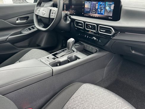 New 2026 Nissan Sentra SV image 15