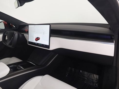 Used 2022 Tesla Model S Plaid image 47