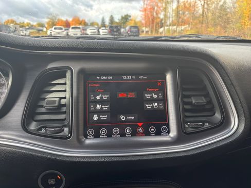 Used 2017 Dodge Challenger R/T Scat Pack image 50