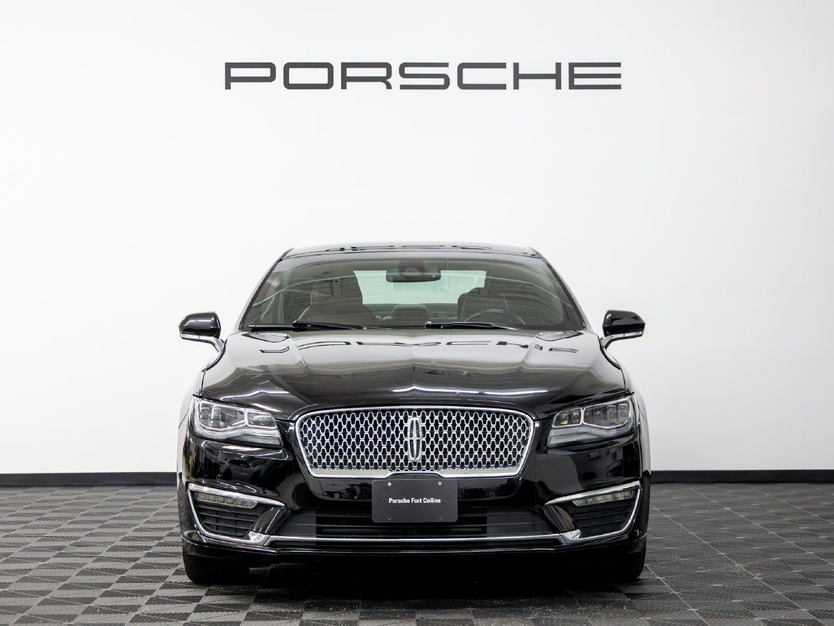 Used 2019 Lincoln MKZ Reserve w/ Luxury Package AWD/4WD image 10