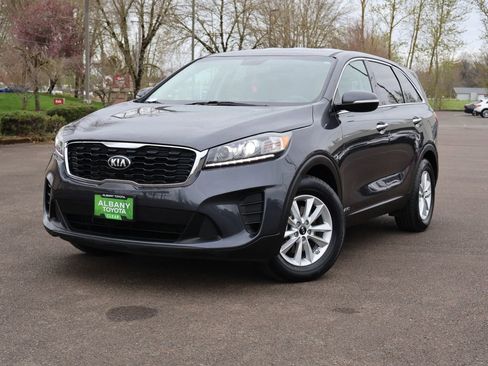 Used 2019 Kia Sorento LX image 1