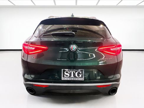 Used 2019 Alfa Romeo Stelvio Ti w/ Nero Edizione image 5