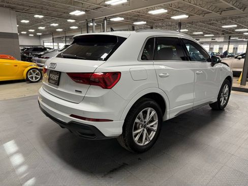 Used 2023 Audi Q3 2.0T Premium Plus w/ Premium Plus Package image 4