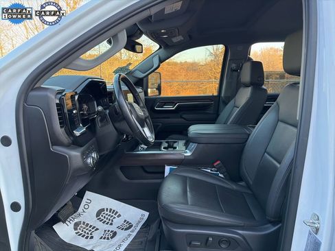 Used 2024 GMC Sierra 2500 SLT w/ Texas SLT Premium Package image 27
