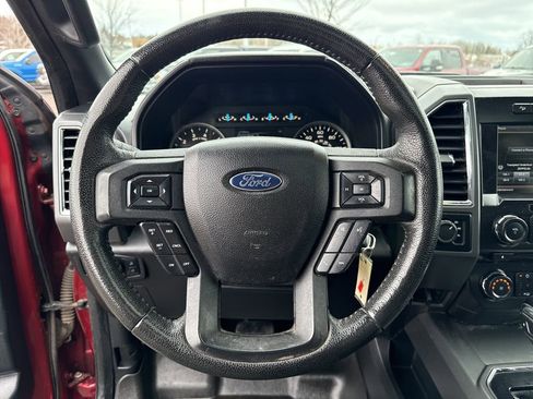 Used 2015 Ford F150 XLT w/ Equipment Group 302A Luxury image 16