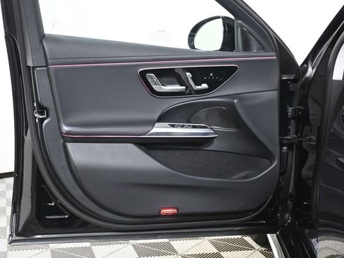 Certified 2025 Mercedes-Benz E 350 4MATIC Sedan image 29