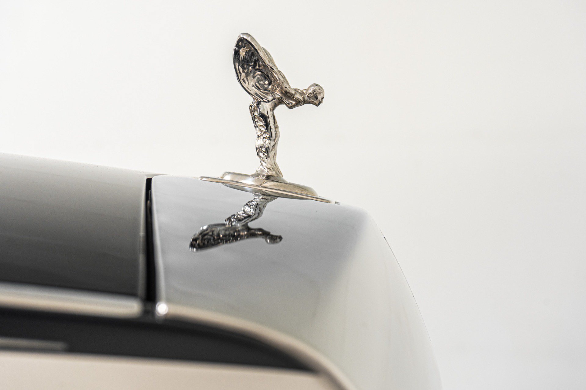 Used 2019 Rolls-Royce Phantom Sedan RWD image 39