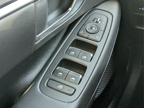 Used 2024 Hyundai Sonata SEL FWD image 16