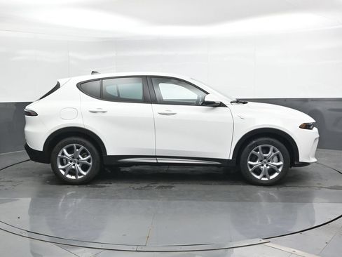 Used 2024 Dodge Hornet R/T AWD/4WD image 3