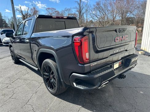 Used 2022 GMC Sierra 1500 Denali image 8