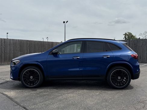 New 2025 Mercedes-Benz GLA 250 image 2