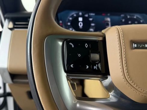 Certified 2023 Land Rover Range Rover SE image 37