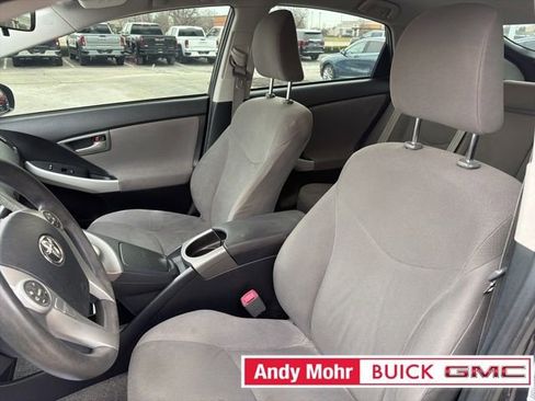 Used 2013 Toyota Prius Two image 19