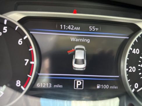 Used 2020 Nissan Sentra SV image 12