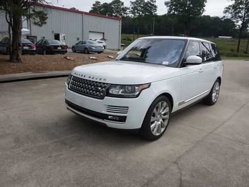 Used 2016 Land Rover Range Rover Supercharged AWD/4WD image 23